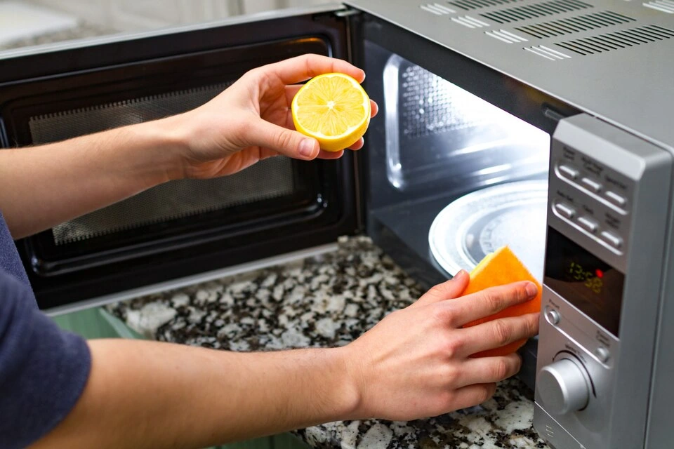lemon oven cleaning